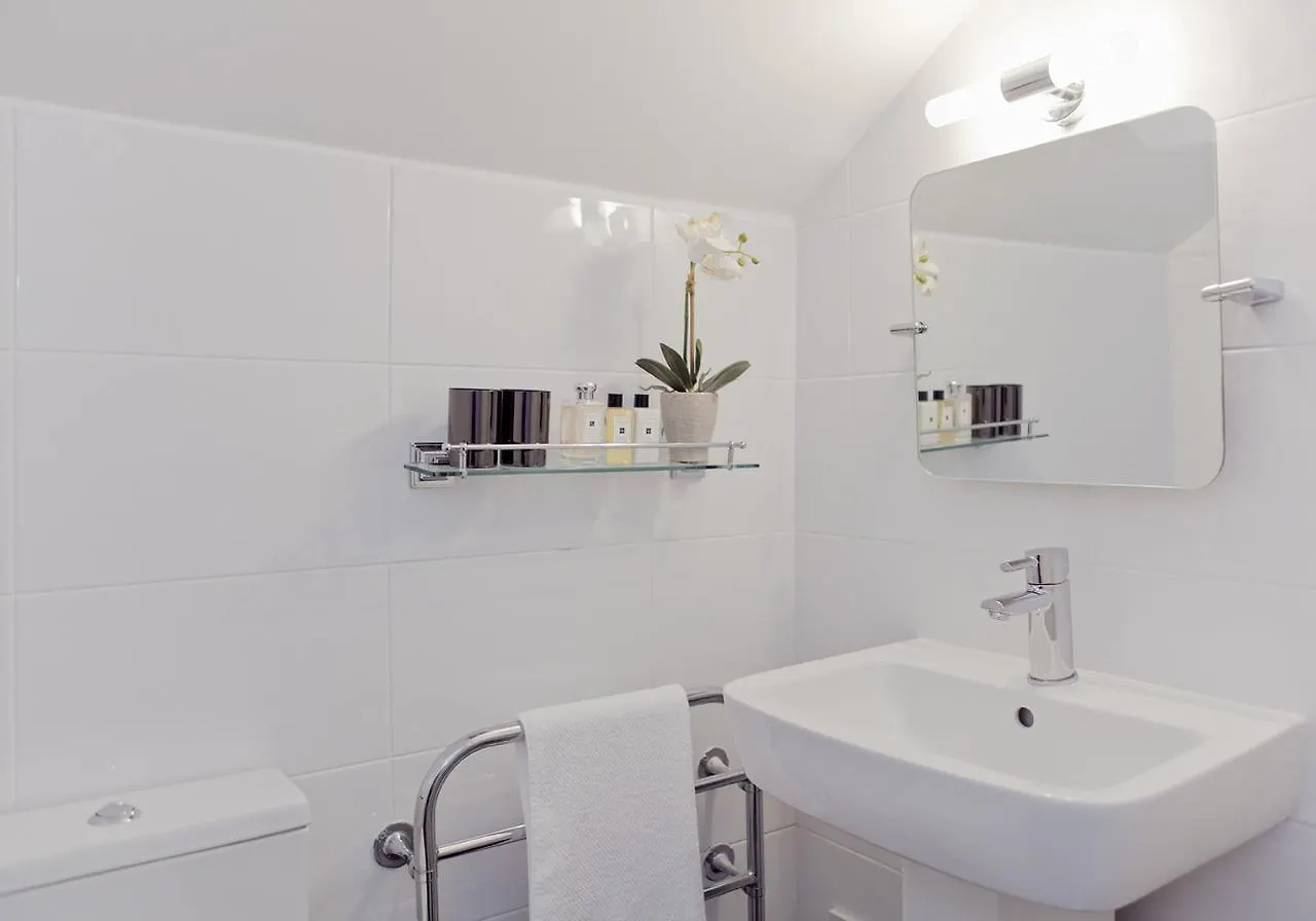 Royal Mile Penthouse - The Edinburgh Address Daire