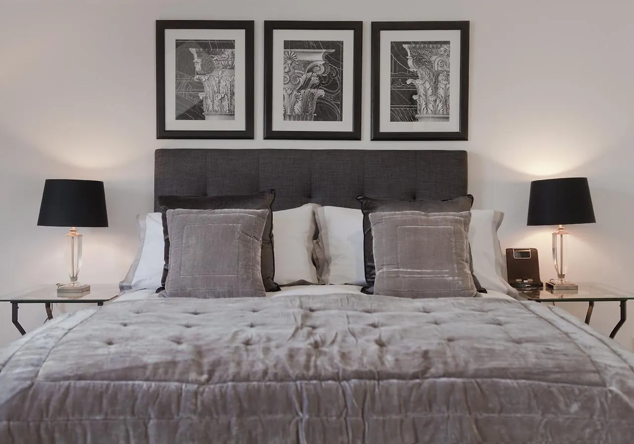 Royal Mile Penthouse - The Edinburgh Address Daire
